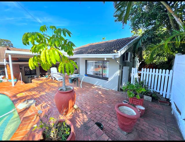 4 BEDROOM HOUSE FOR SALE IN SCOTTBURGH SOUTH